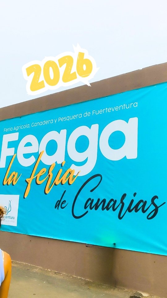 FEAGA 2026 🐐🌵 – największe święto rolnictwa na Fuerteventurze, którego nie możesz przegapić!Jeśli chcesz poczuć prawdziwy klimat wyspy – to właśnie tutaj. Tradycja, lokalne jedzenie, zwierzęta i kanaryjska kultura w jednym miejscu 🇮🇨👉 PIĄTEK Start wydarzenia i spokojne wejście w klimat – pokazy rzemiosła, zwiedzanie stoisk, pierwsze degustacje i folklor na żywo.👉 SOBOTA 🔥 Najlepszy dzień! Konkursy serów, pokazy koni, wyścigi psów podenco, lokalny targ z jedzeniem, degustacje i koncerty wieczorem. Tu dzieje się najwięcej!👉 NIEDZIELA
Luźniejszy dzień– więcej degustacji, pokazy zwierząt, muzyka i oficjalne zakończenie✨ To nie jest typowa atrakcja turystyczna – to autentyczne życie wyspy.Zapisz ten post, jeśli planujesz być na Fuerteventurze w kwietniu 👇#fuerteventura #feaga #feaga2026 #kanaryjskieklimaty #kierunekpodróż